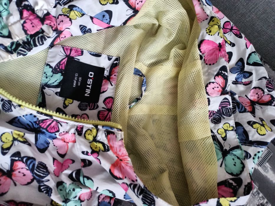 Плащ на девочку 3-4-5-6 класс