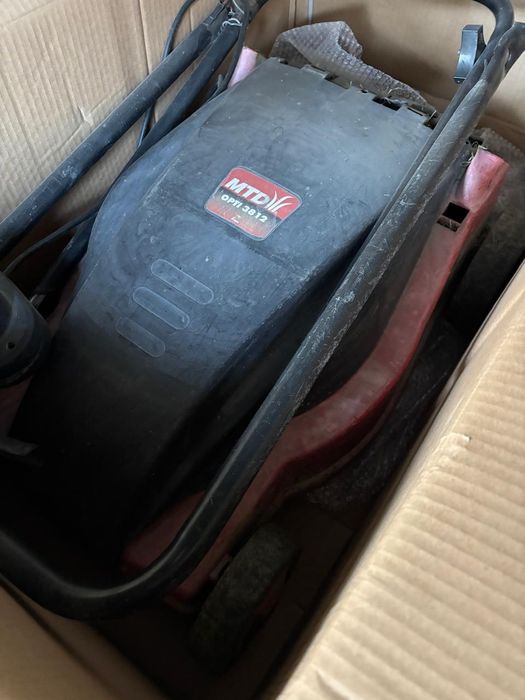 Газонокосилка MTD Opti 3812