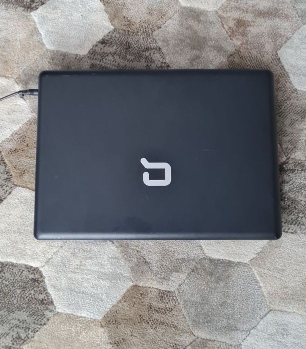 Vand Laptop Compaq presario C700