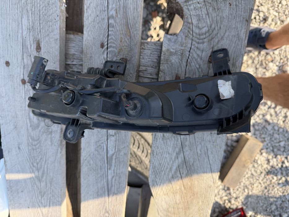 Халоген MG  MG4 EV 2022 год.-