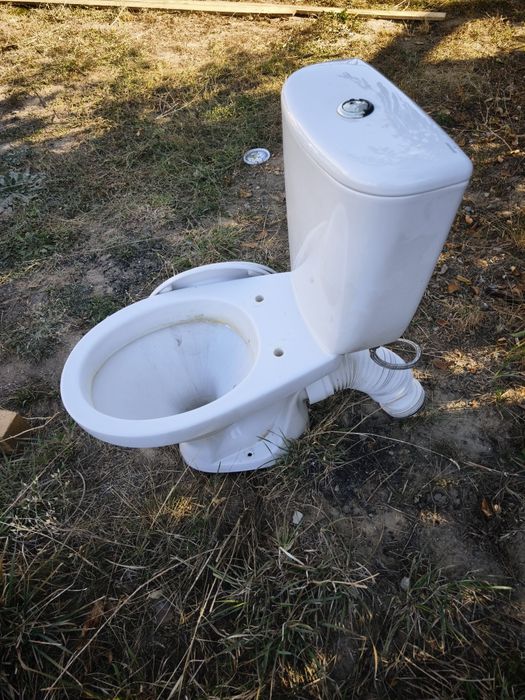Унитаз б/у продам