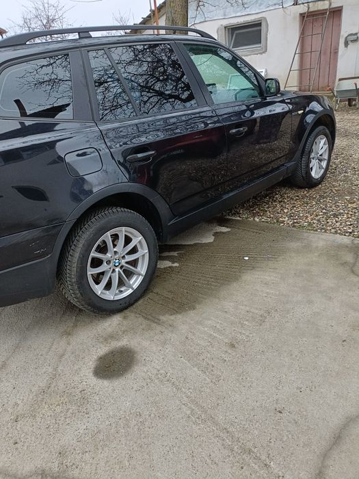 Vând BMW X3  model 2006