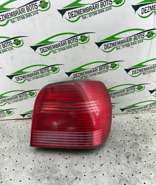 Lampa / Tripla stop dreapta pe aripa 6N0945257B 6N0945257B