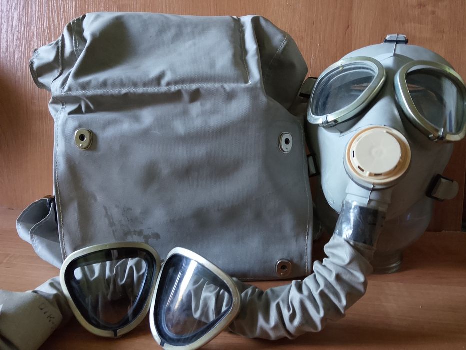Противогаз ИП-4м