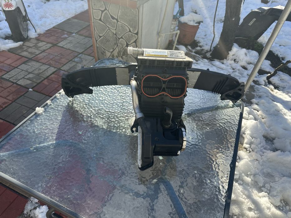 RS6 RS7 S7 S6 S8 колектор всмукателен 4.0 TFSI