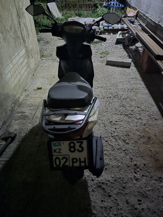 Продам мопед м8.