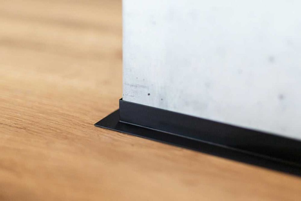 Микроплинтус L - образный Premium Class