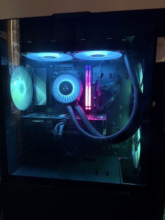 Pc gaming.