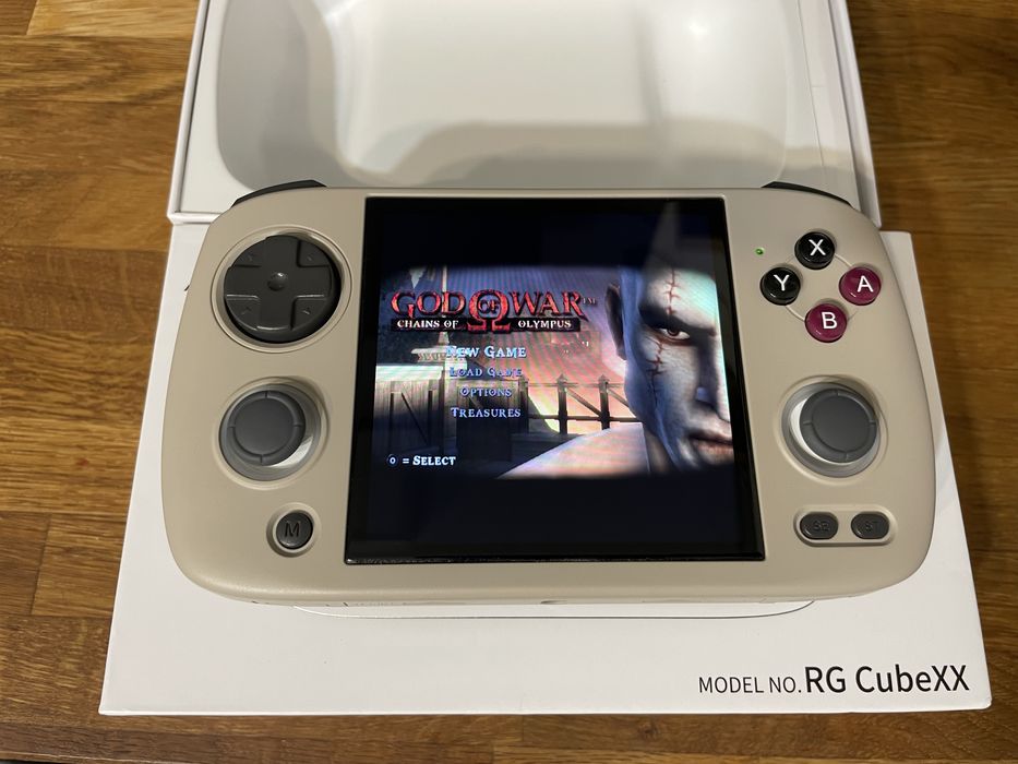 Consola portabilă Anbernic RG CubeXX cu emulare