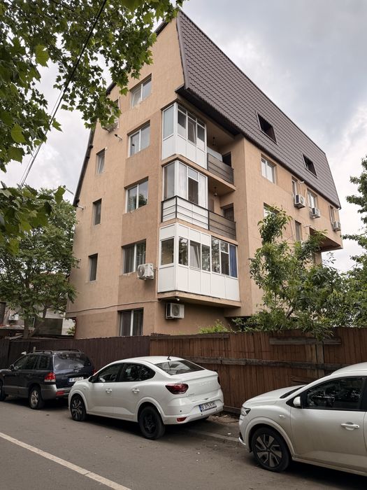 Vand apartament 2 camere Ferentari, intersectie Prelungirea Ferentari cu str Mihail Calinici