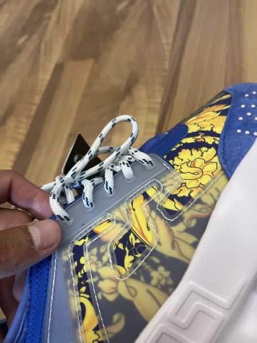 Versace chain reaction baron