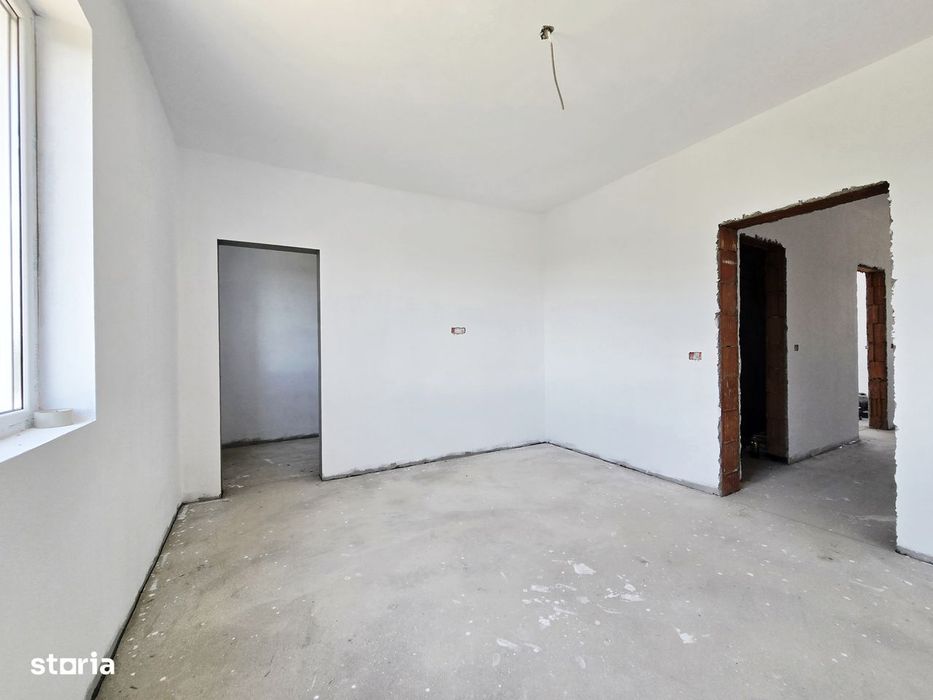 Casa tip duplex cu teren 375 mp - Gai