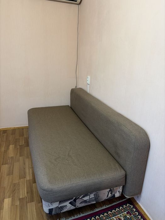 Диваны отдаем бесплатно