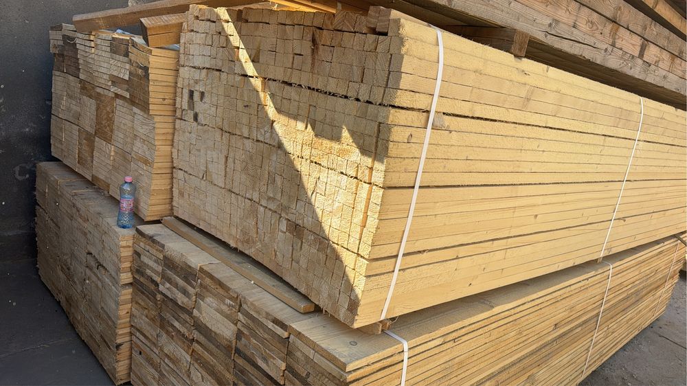 Scandura grinzi capriori cherestea dulap