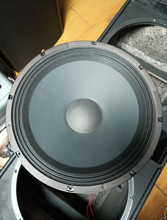 Electro Voice фирменный