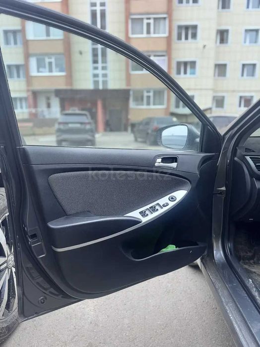 Hyundai Accent 2013 г.