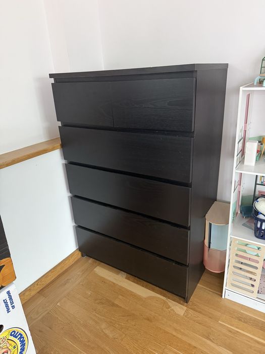 IKEA Malm comoda cu 6 sertare, negru-maro