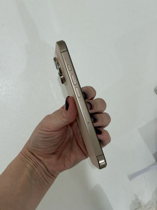 Iphone Айфон 16 pro 256 ГБ