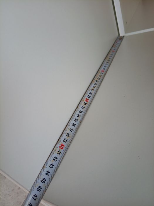 Шкаф витрина в хорошем состоянии