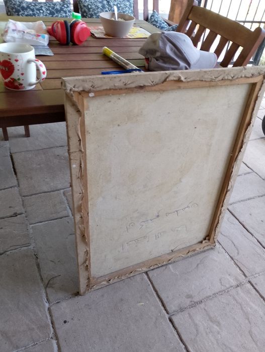 2броя огромни маслени картини доста стари с подпис