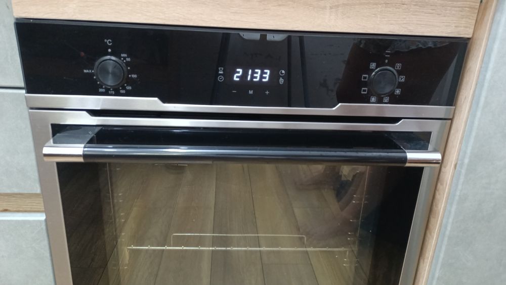 Продам 3  комнатную квартиру