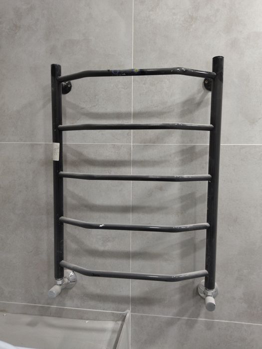 Продается водяной полотенцесушитель