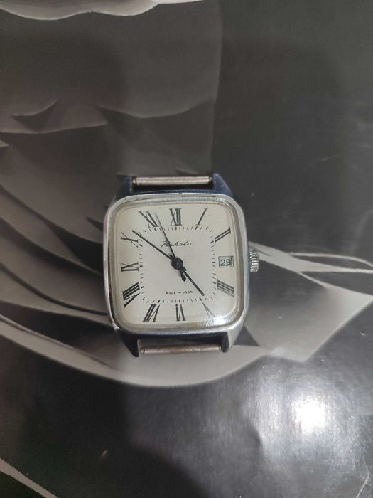 Часы Ракета                 .