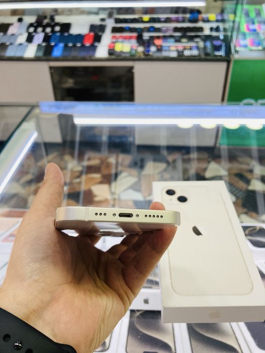 iPhone 13  128 gb white yengide 4 sikl