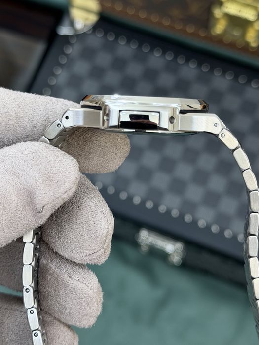 Patek Philippe Nautilus 5712 Blue