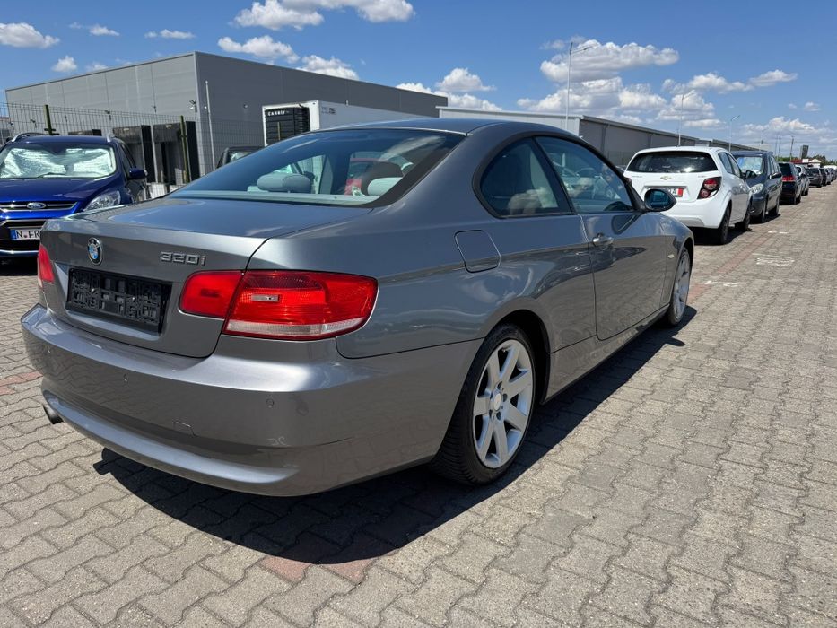 BMW E92 320i Coupe - Automat - 2008 - Xenon/Climatronic/Senzori