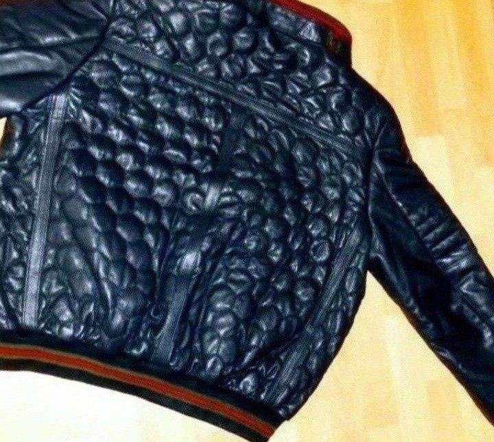 Geaca Gucci piele naturala 100%,logo metalic,import Italia