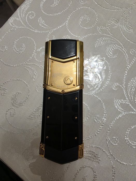 Продам Верту Vertu