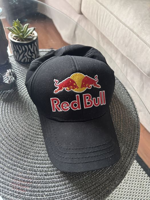 Оригинална Red bull шапка