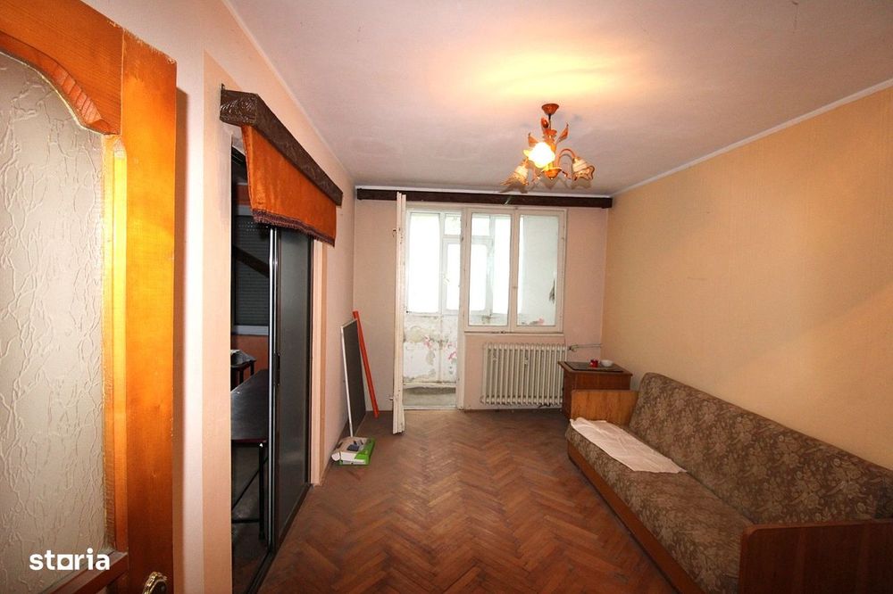 Apartament cu 3 camere in Micro 19