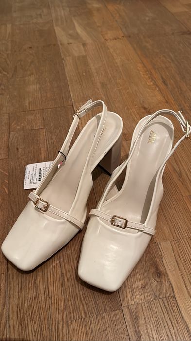 Туфли,  шлепки под зара