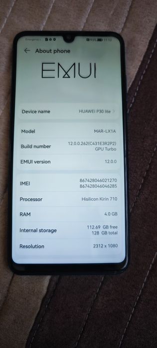 Huawei p30 lite în stare că și nou cu baterie noua .