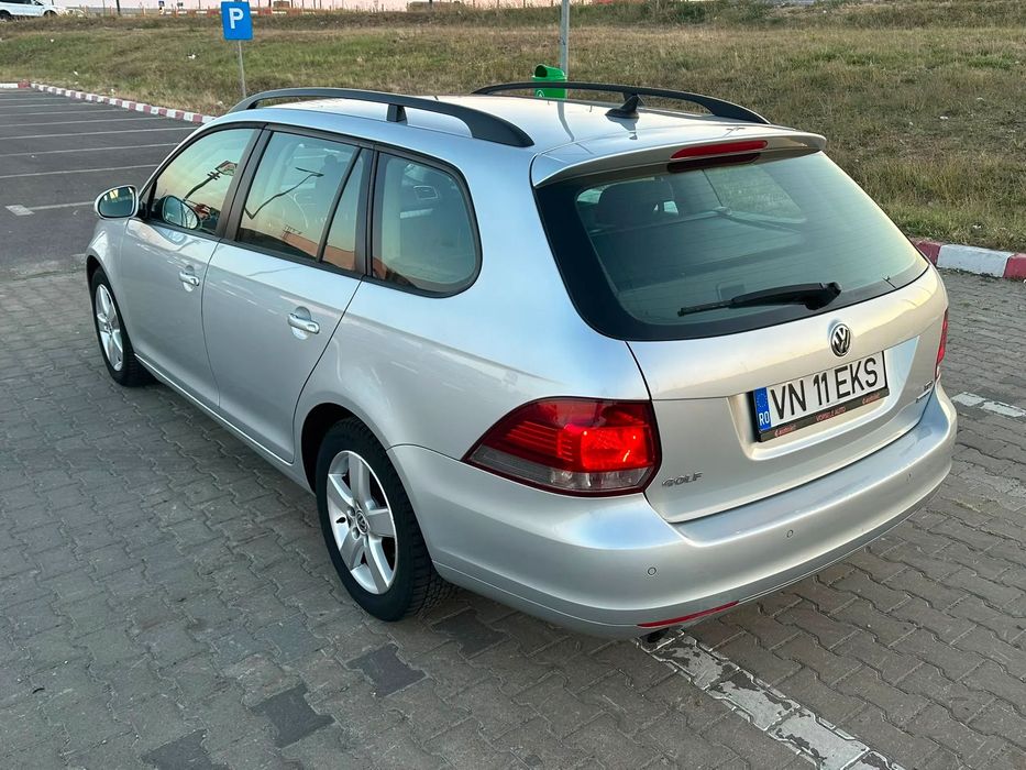 Volkswagen Golf 2012 diesel, 4.690 € — imagine 4