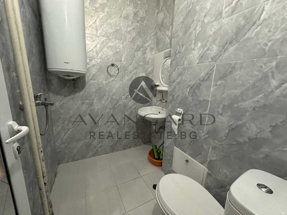 Продава се Едностаен апартамент в Пловдив, Център - 36 кв.м за 2432 €/кв.м - Снимка #5