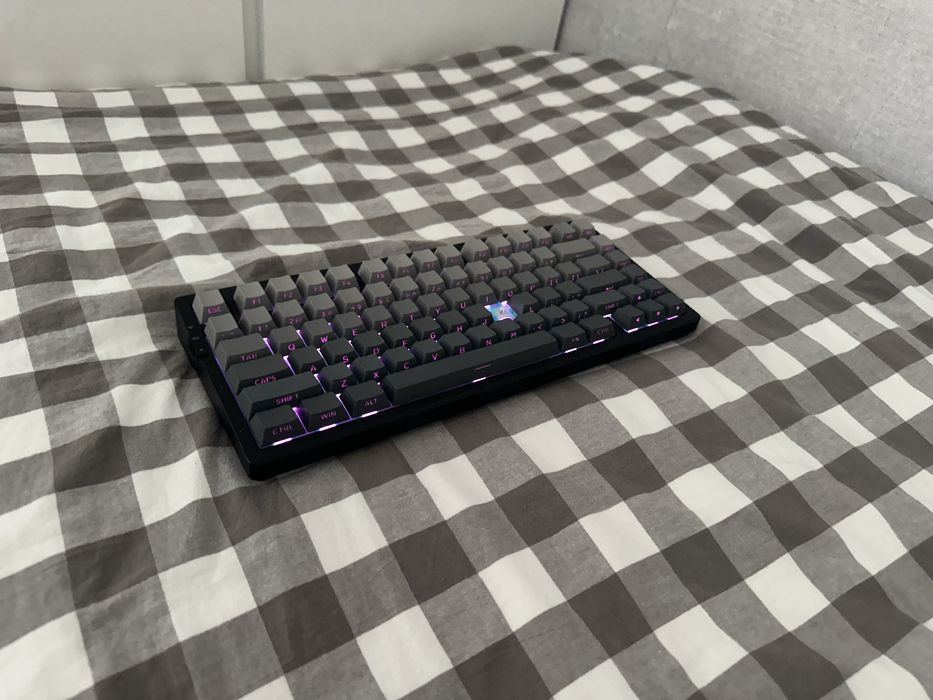 продаю клавиатуру mchose g75 pro минусы потерялся кэйкап