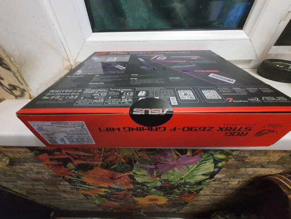 Материнская плата Asus Rog Strix Z690-F Gaming WIFI новая