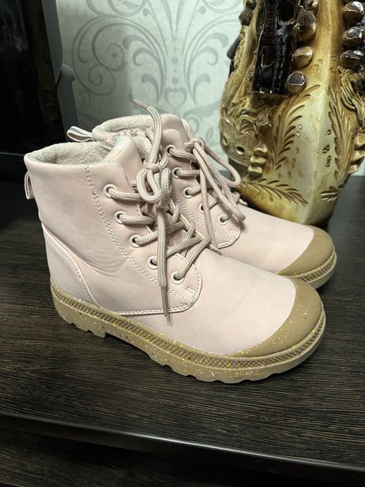 Ботинки демисезонные 30 размер