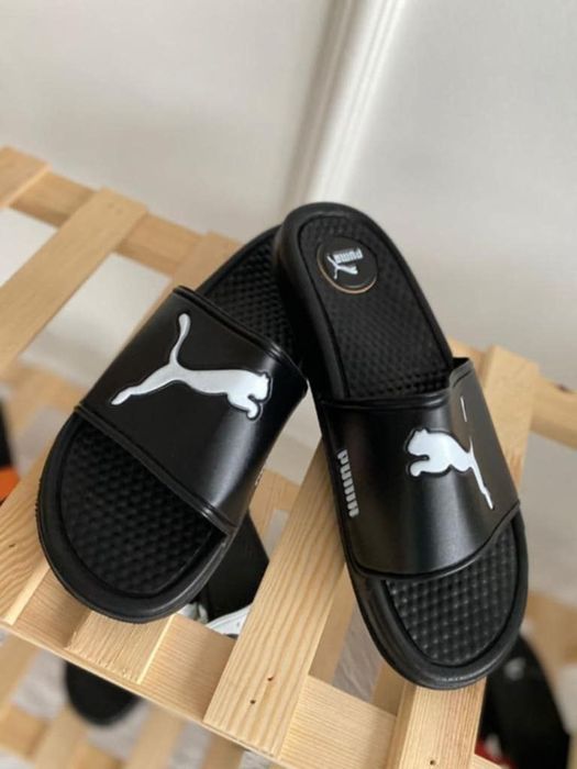 Slapi bărbați superbi