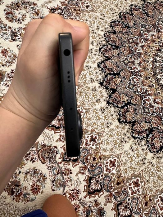 Продам Redmi note 13 в идеальном состояние