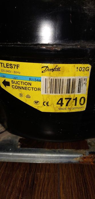 Холодильник Indesit в отличном состоянии