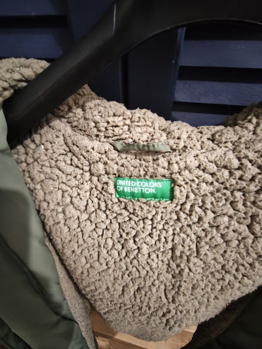 Benetton яке, размер 130 (7–8 г.)