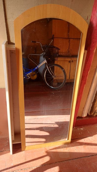 Продам прихожку вешалка