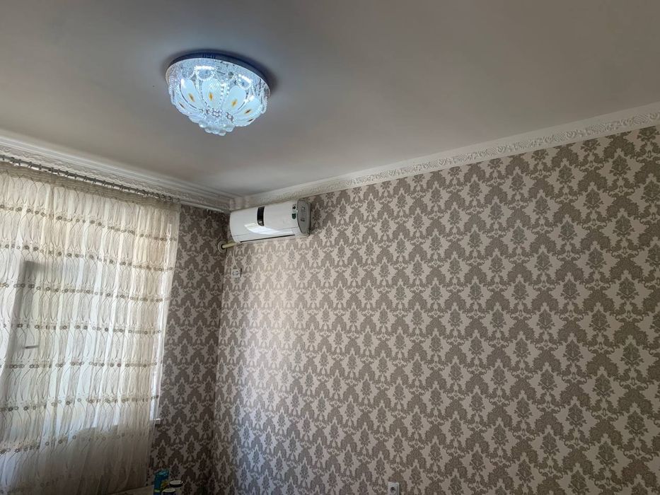 Сотилади 1/2-хонали Сергели Спутник-6, Феруза