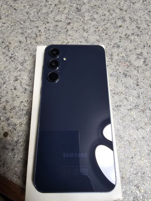 Продам телефон Samsung a55