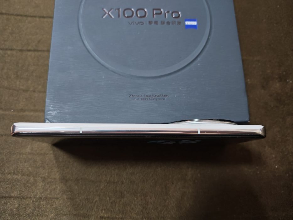 Vivo X100 Pro 16/256Gb