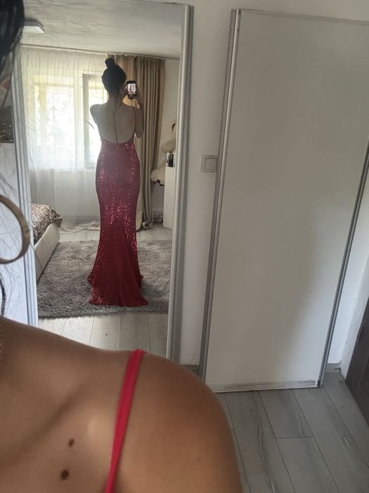 Rochie de petrecere cu trena